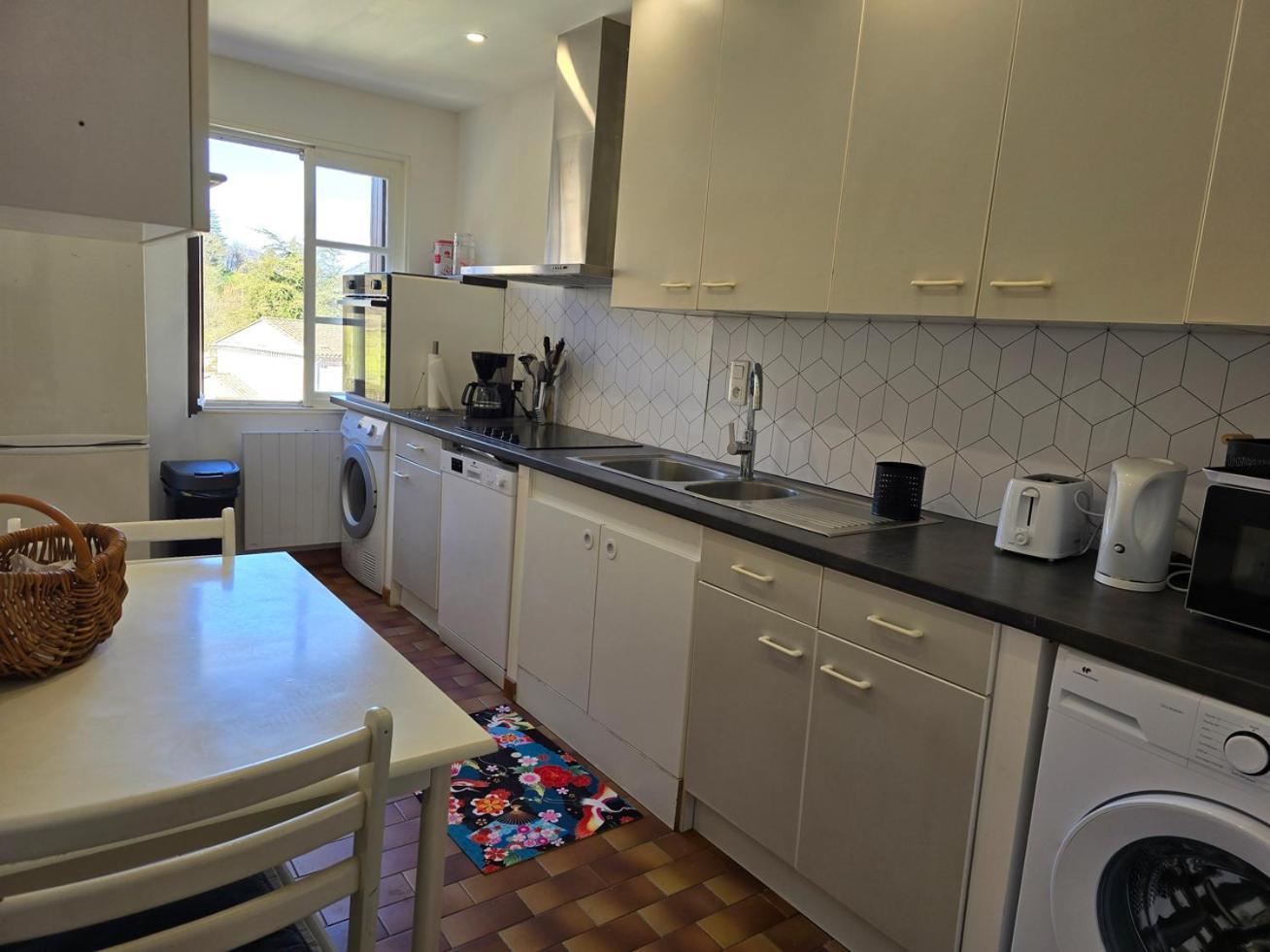 Superbe Appartement Au Coeur Des Cevennes Aveze  Bagian luar foto